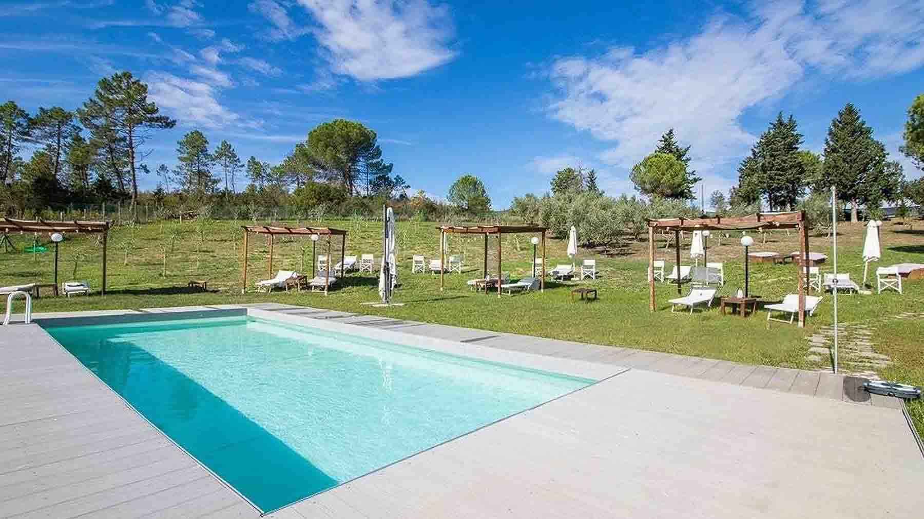 Villa con Piscina Privata a Greve in Chianti, Toscana