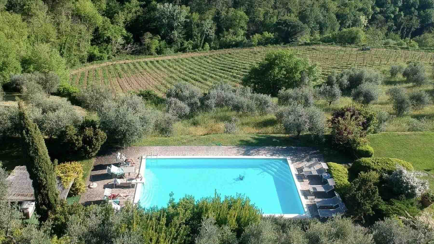 Casale con piscina e giardino a Greve in Chianti, Toscana