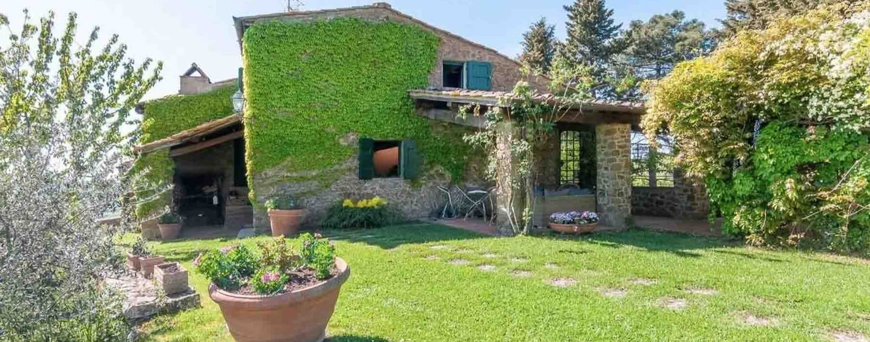 Casale con piscina e giardino a Greve in Chianti, Toscana