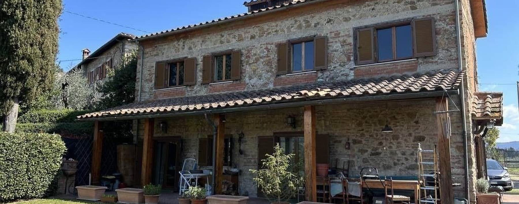 Casale con piscina e vista nel Chianti, Santa Cristina