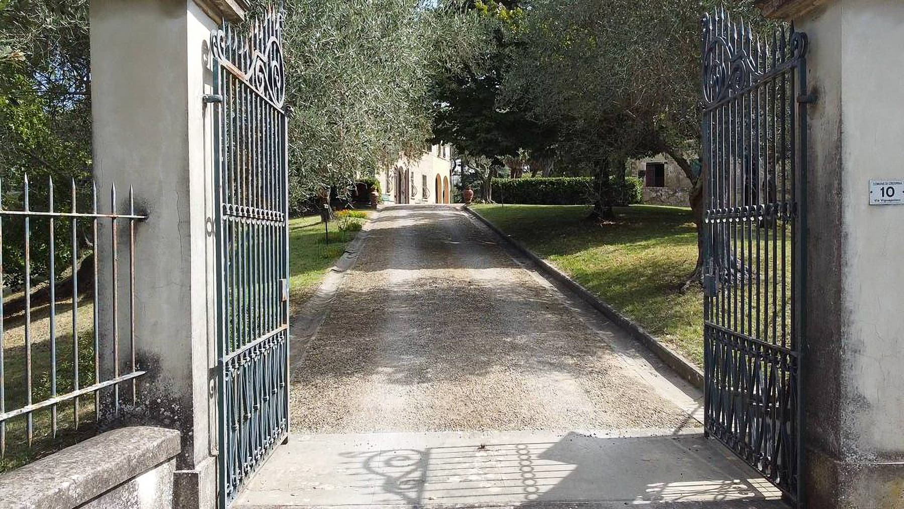 Villa storica con vista colline pisane, Tripalle, Toscana