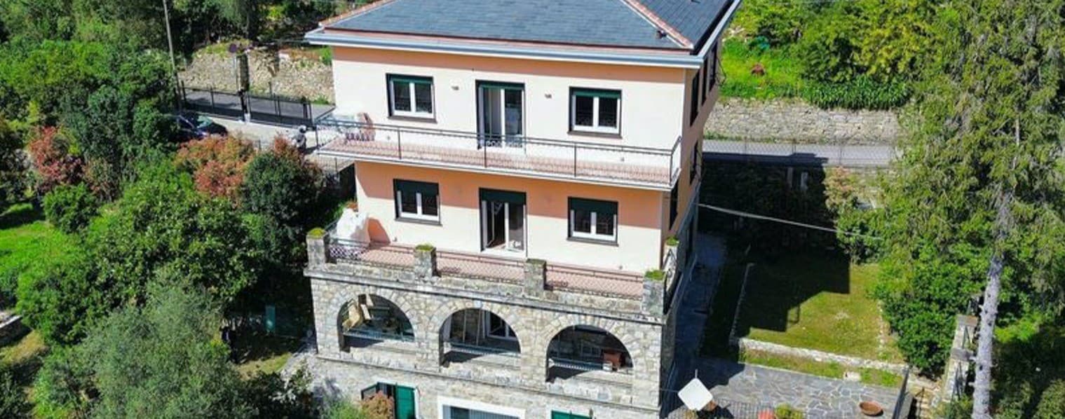 Villa spaziosa con giardino privato a Rapallo