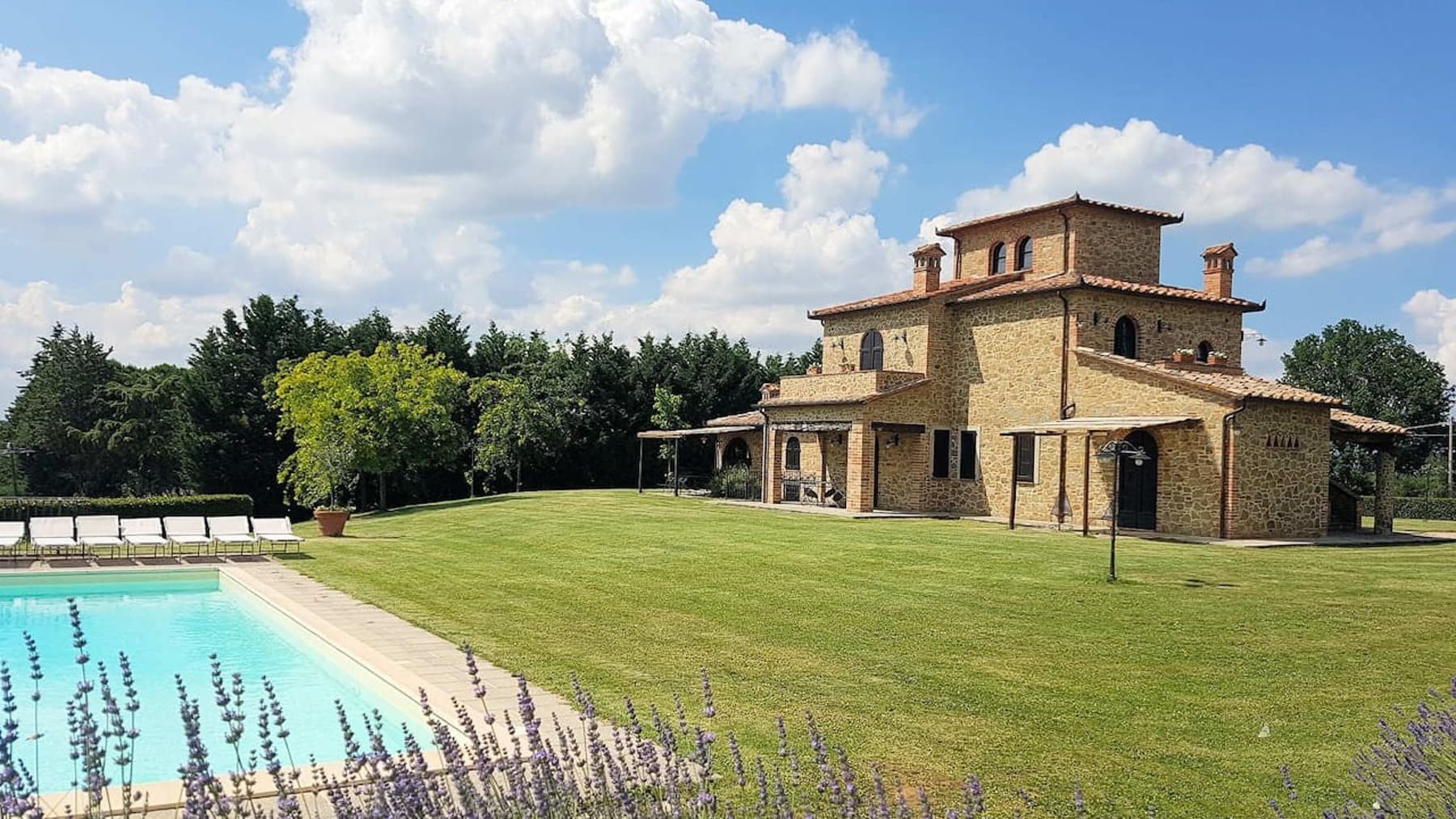 Agriturismo nel verde dell'Umbria, Castiglione del Lago