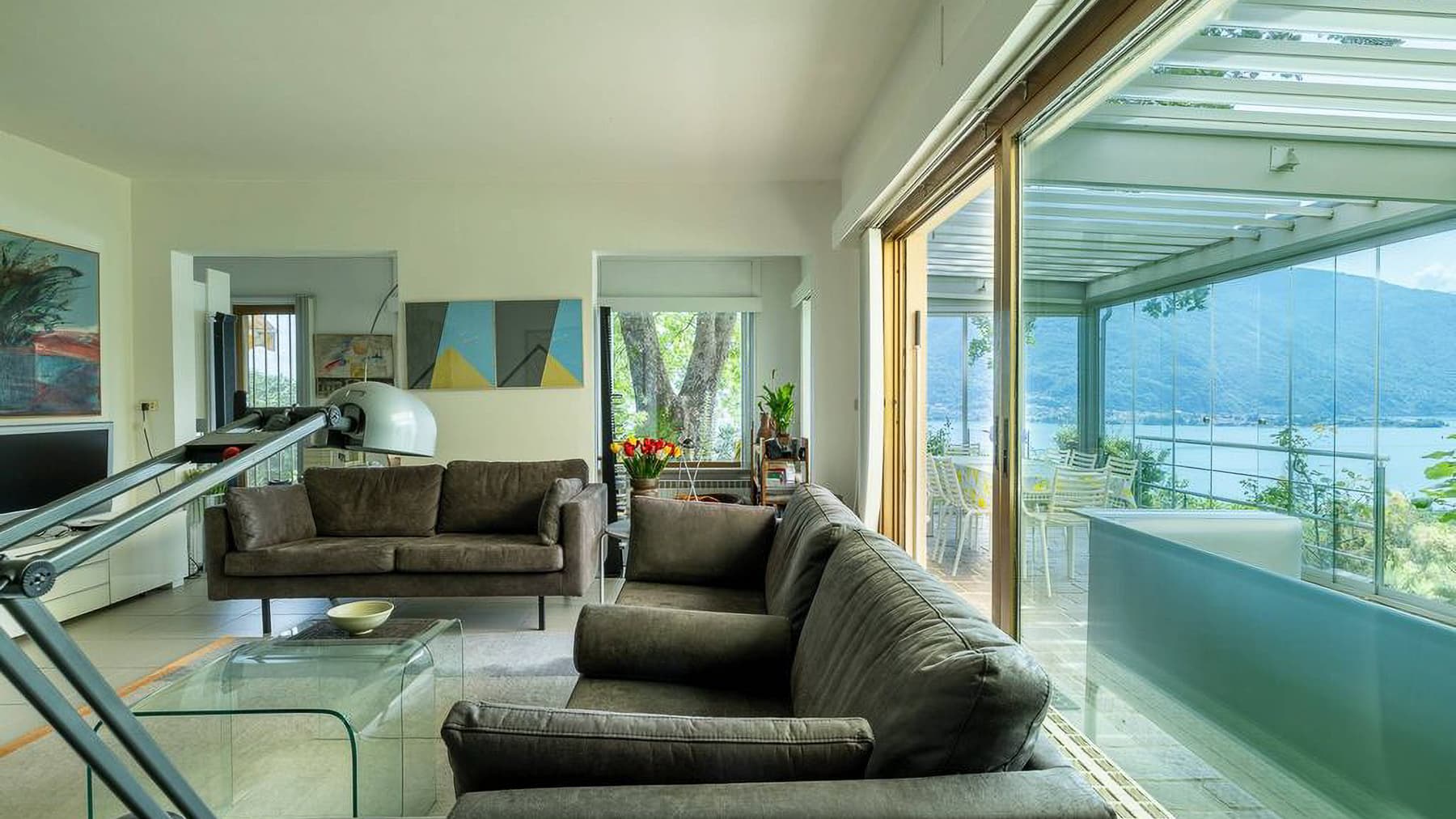 Villa a Calozzo con vista spettacolare sul Lago di Como