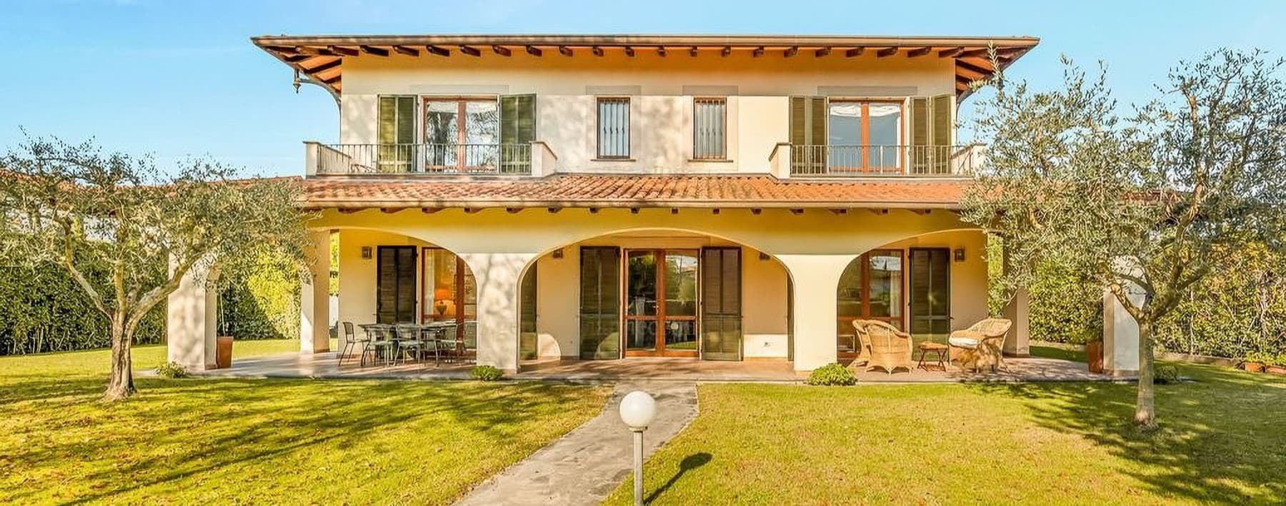 Elegant Villa in Forte dei Marmi, Tuscany