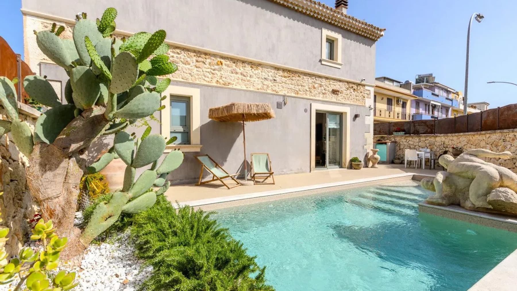 Villa con piscina ad Avola, Sicilia