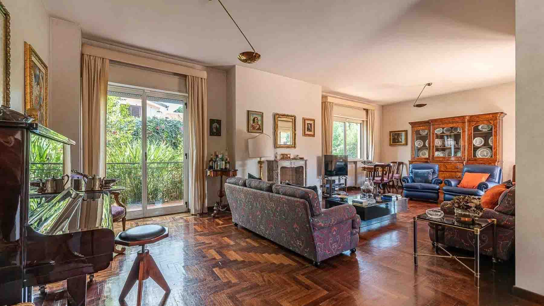 Villa in Palermo, Sicily: Elegant Living Awaits