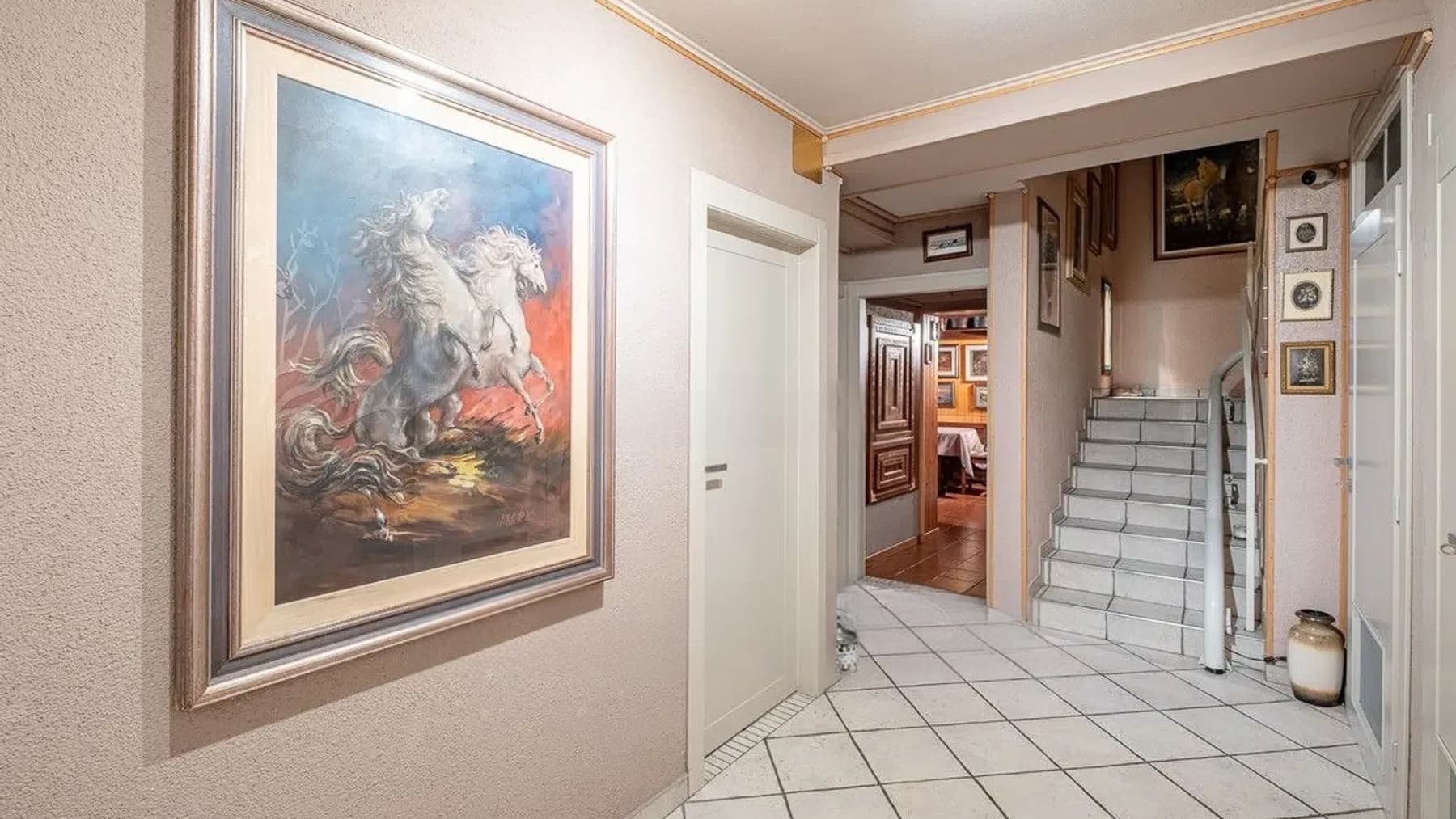 Villa storica a Campione d'Italia, 350 mq con vista lago