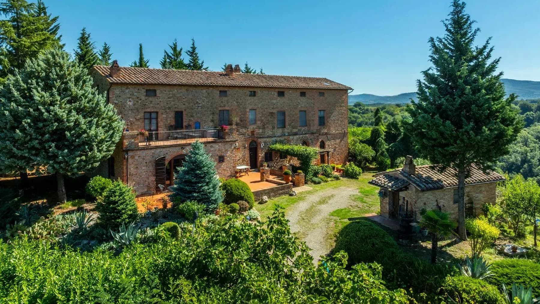 Casale panoramico con piscina a Città della Pieve, Umbria