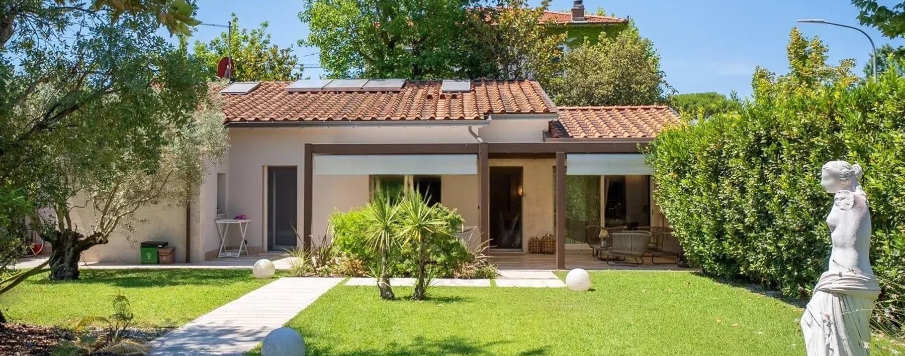 Casa semindipendente a Forte dei Marmi, Toscana