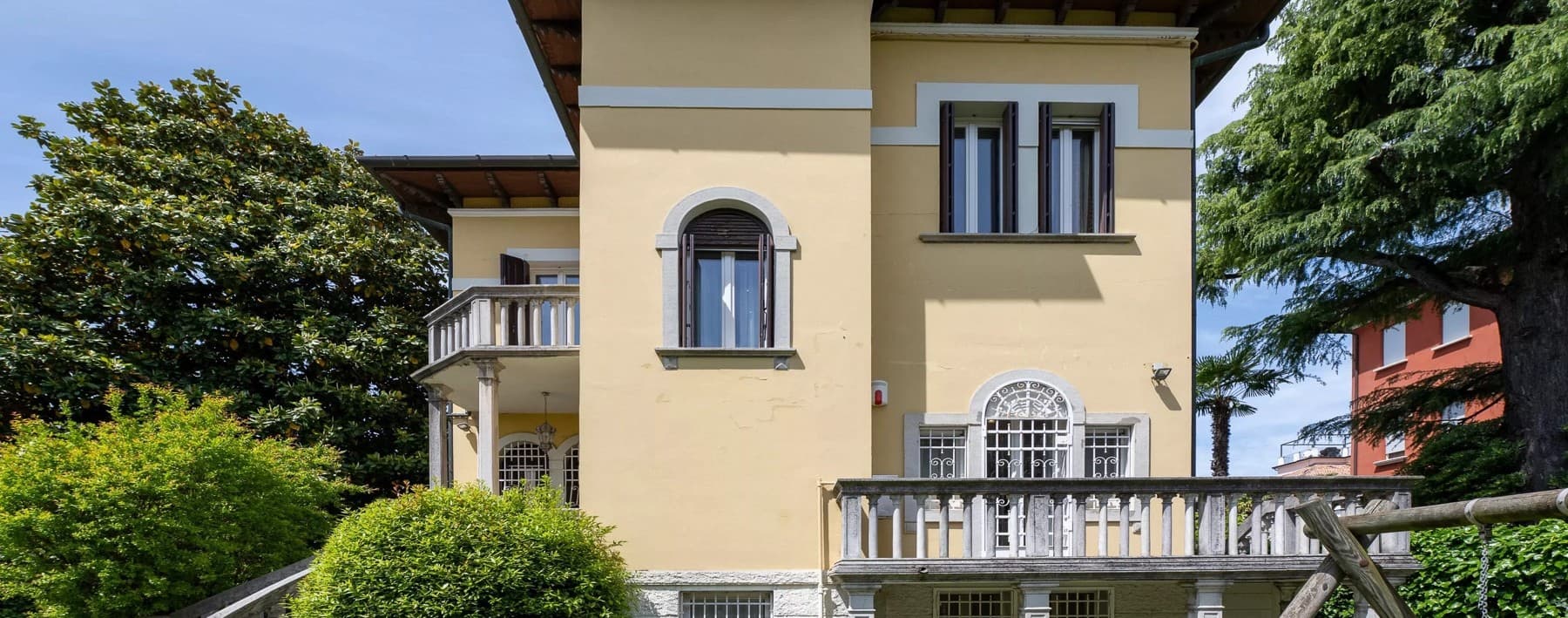 Prestigious Villa in Lido, Venice with Private Garden
