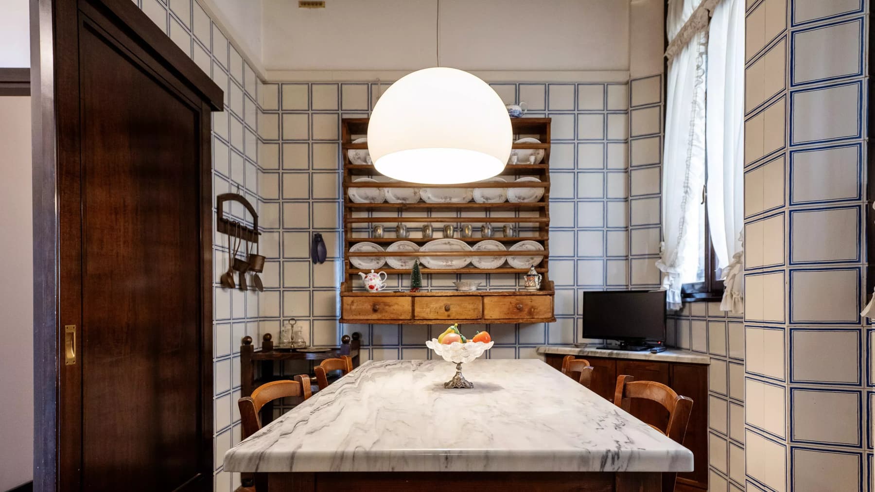 Prestigious Apartment in Padova, Veneto's Heart