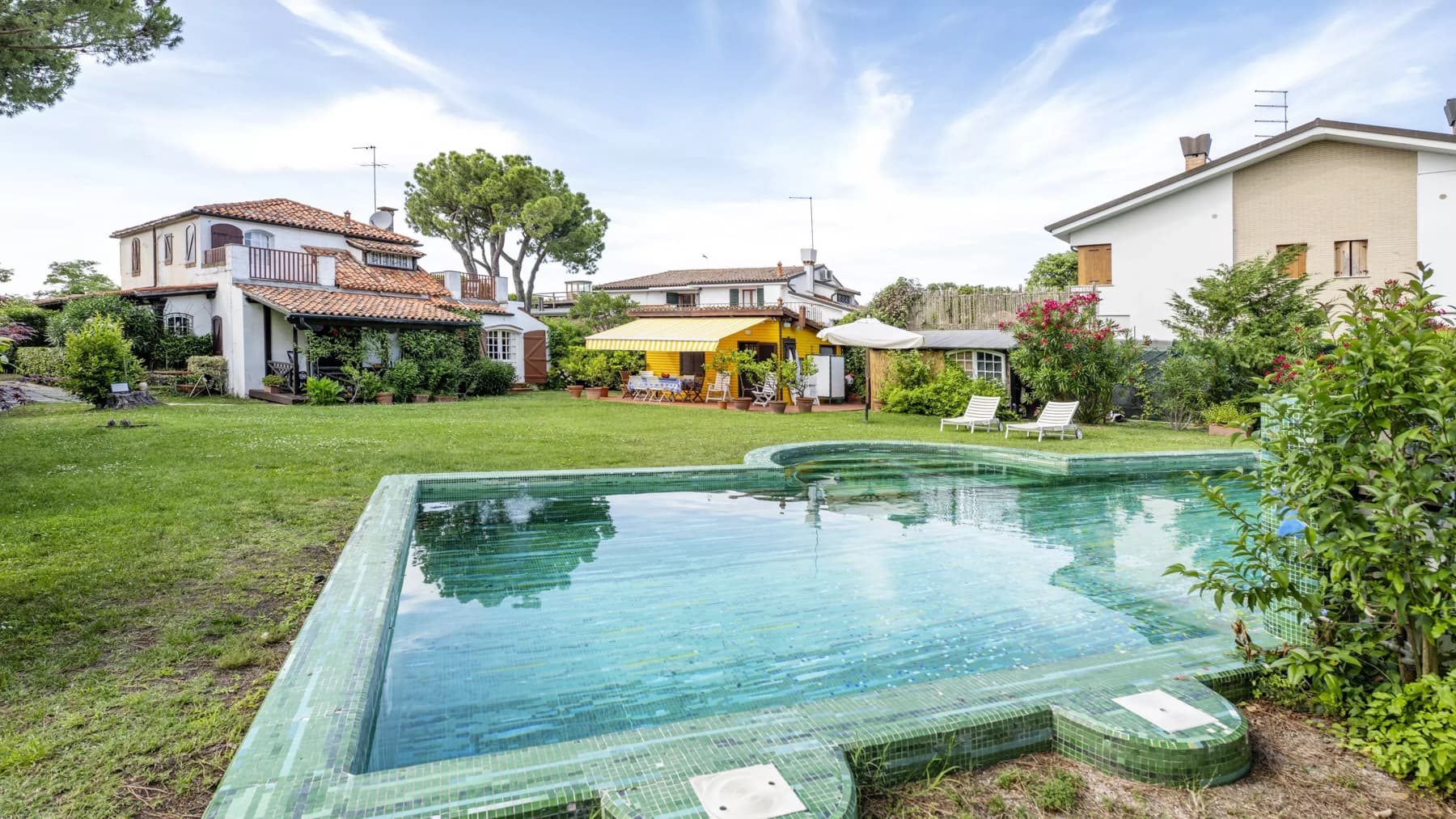 Villa agli Alberoni con Vista Laguna, Giardino e Tre Terrazze