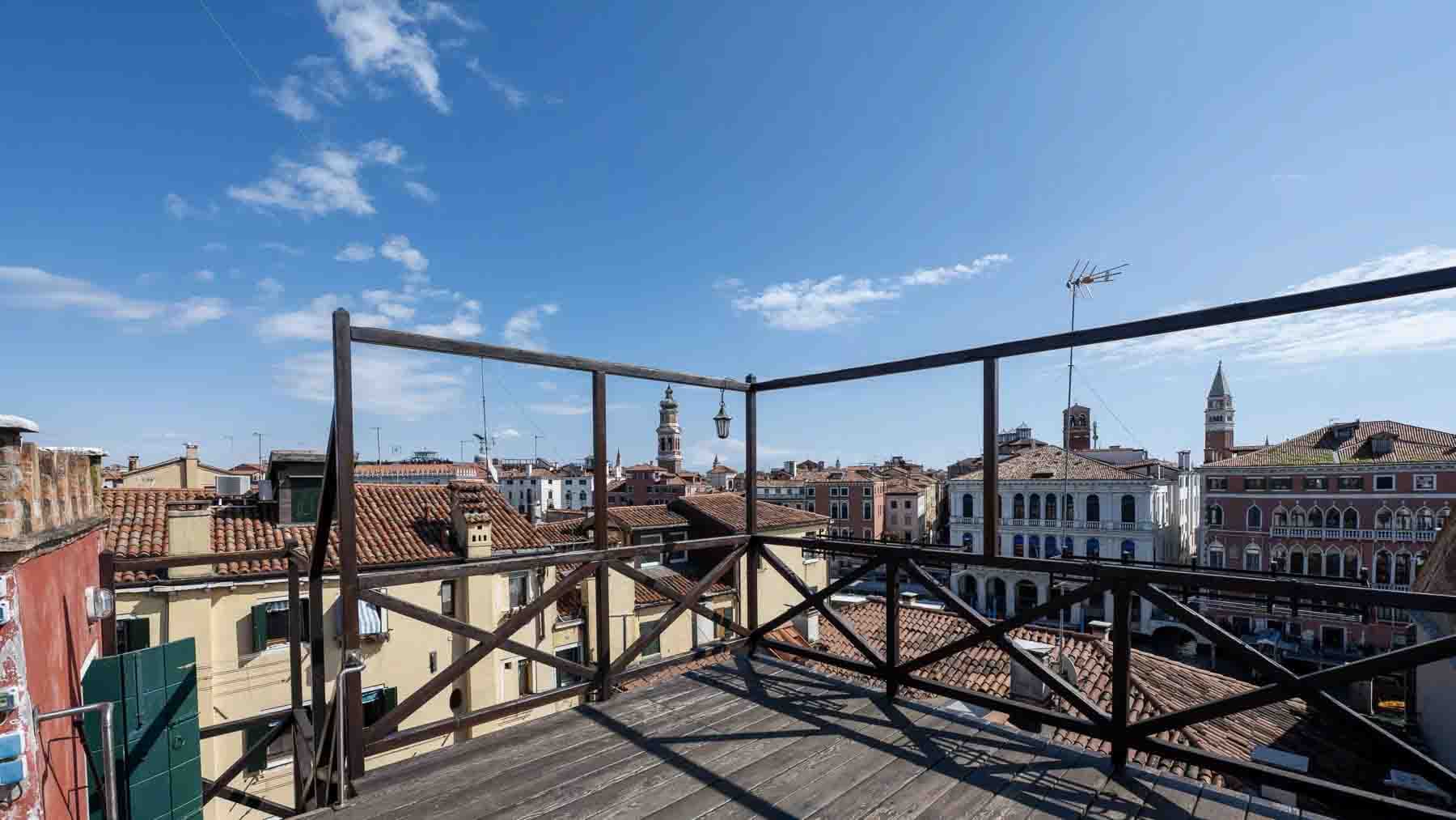 Exclusive Penthouse with Canal Views in Venice