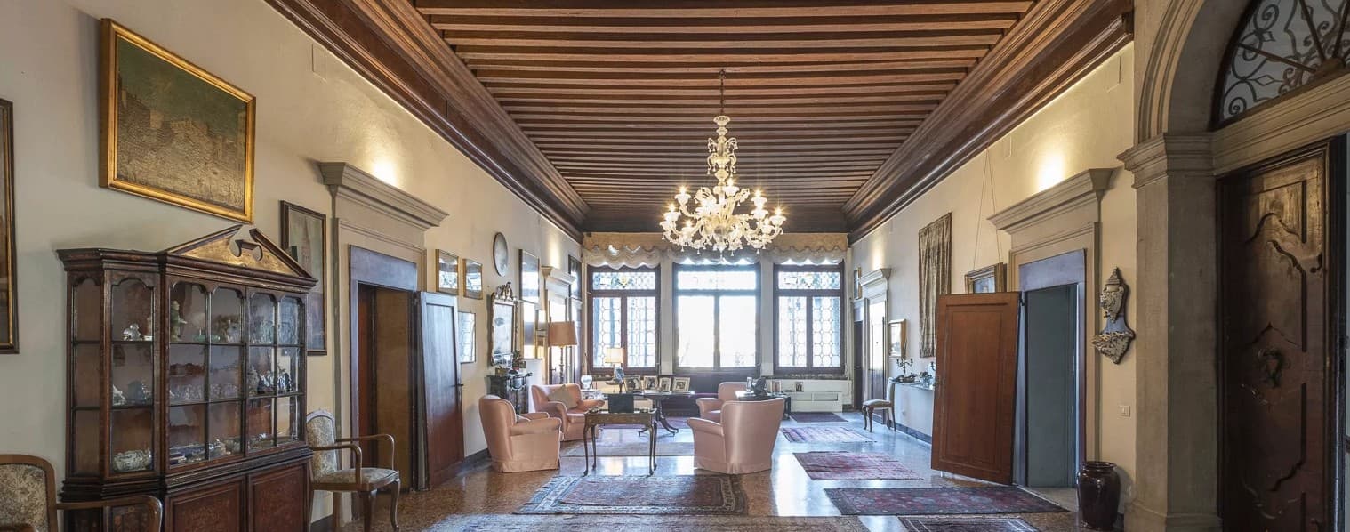 Appartamento esclusivo con vista canale a Venezia