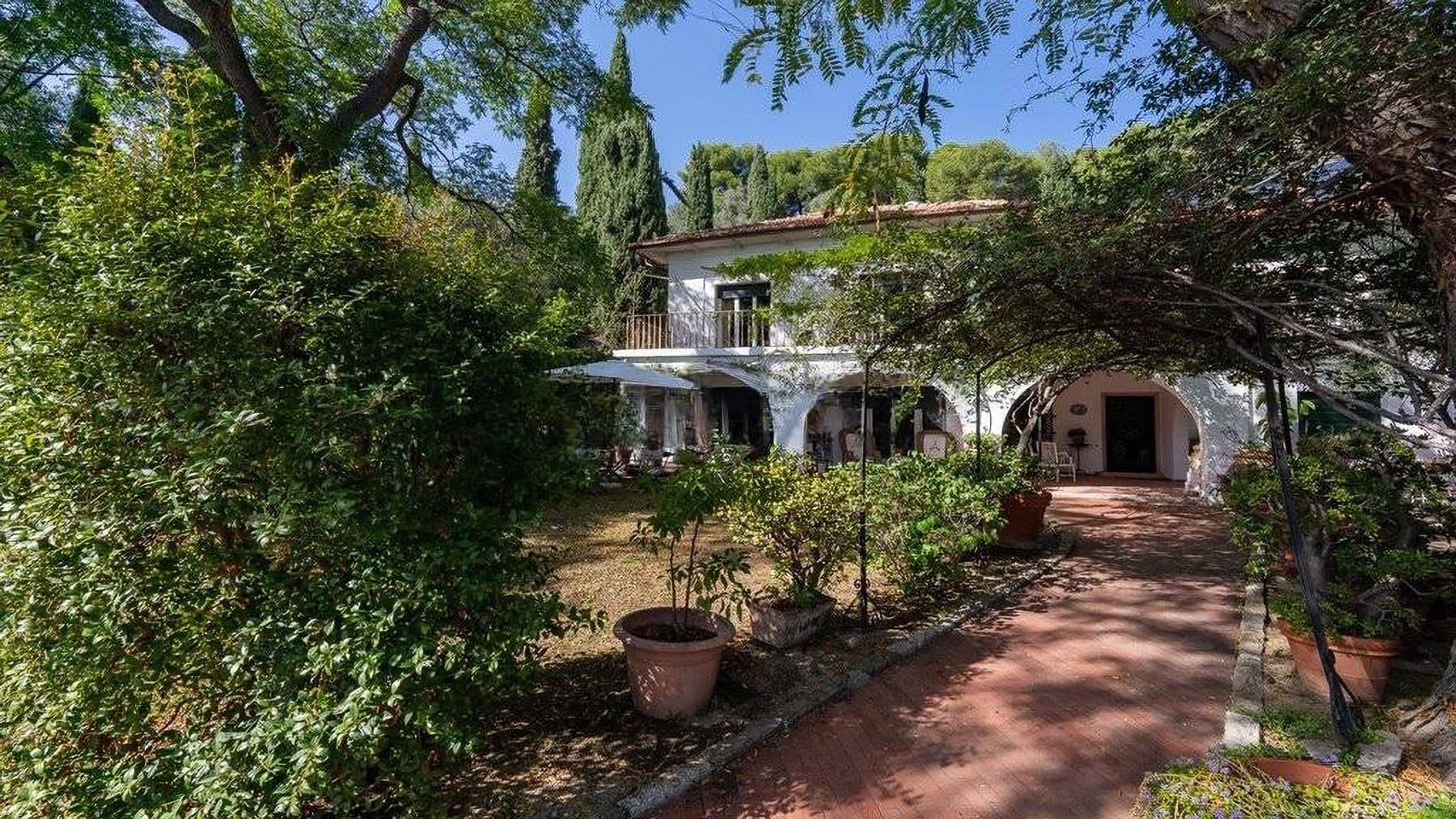 Charming Villa in Imperia, Liguria's Scenic Coast