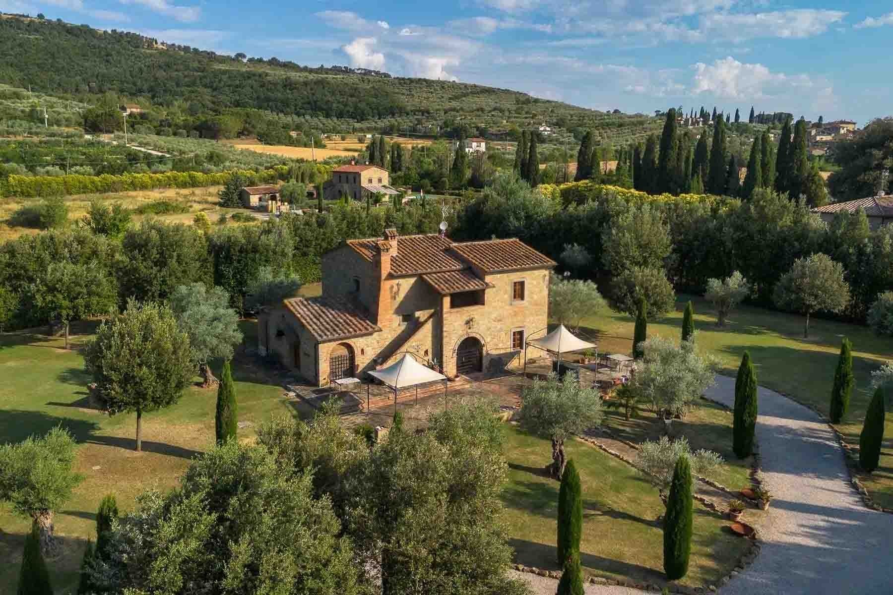 Casale di Charme a Cortona, Cuore della Toscana