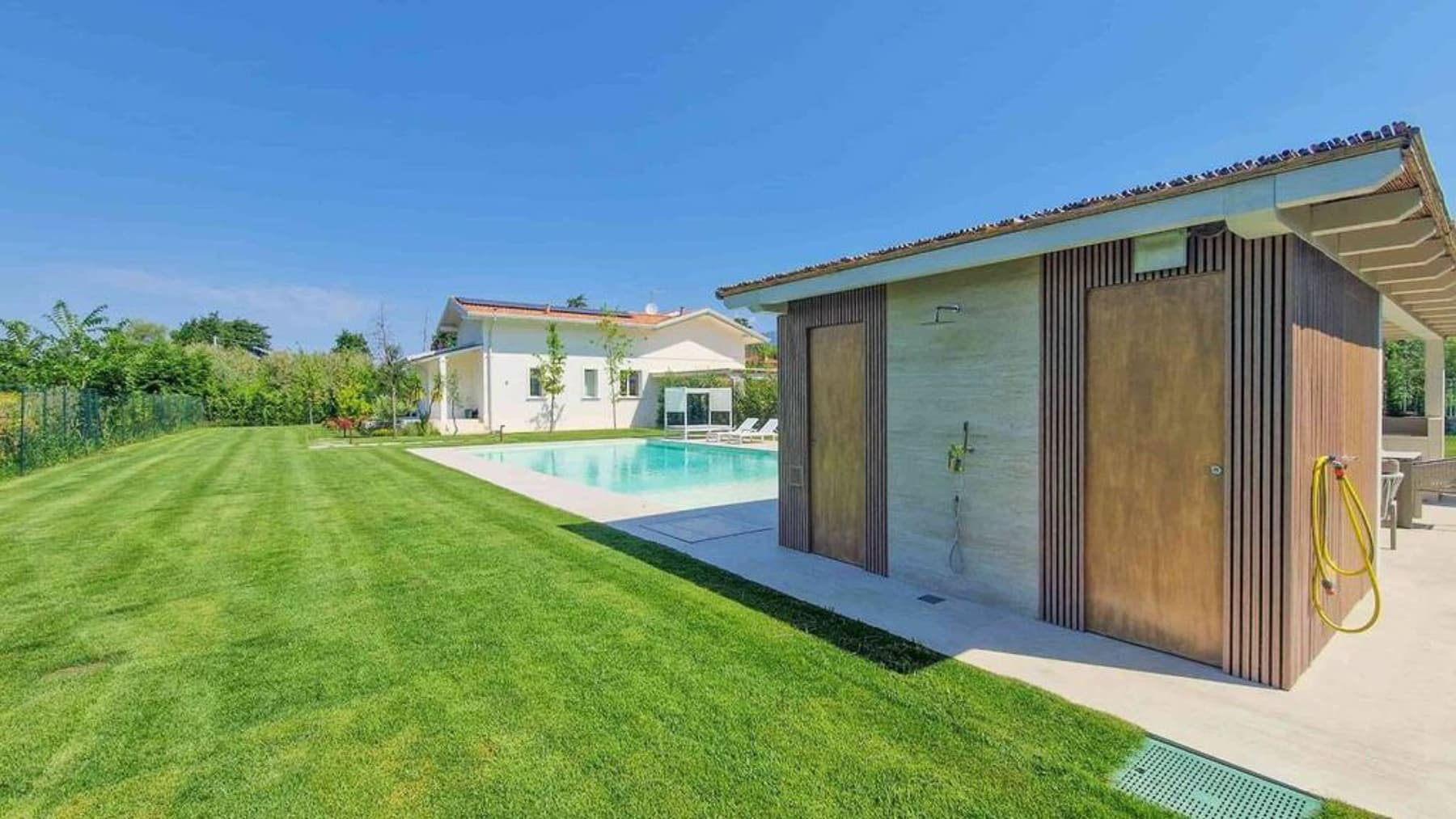 Villa esclusiva con piscina a Forte dei Marmi