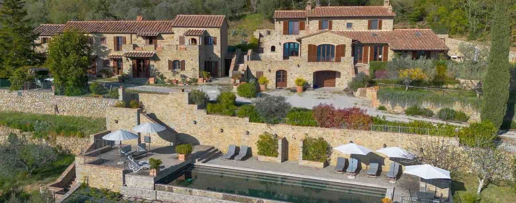 Tenuta-Complesso panoramico a Cortona, Toscana
