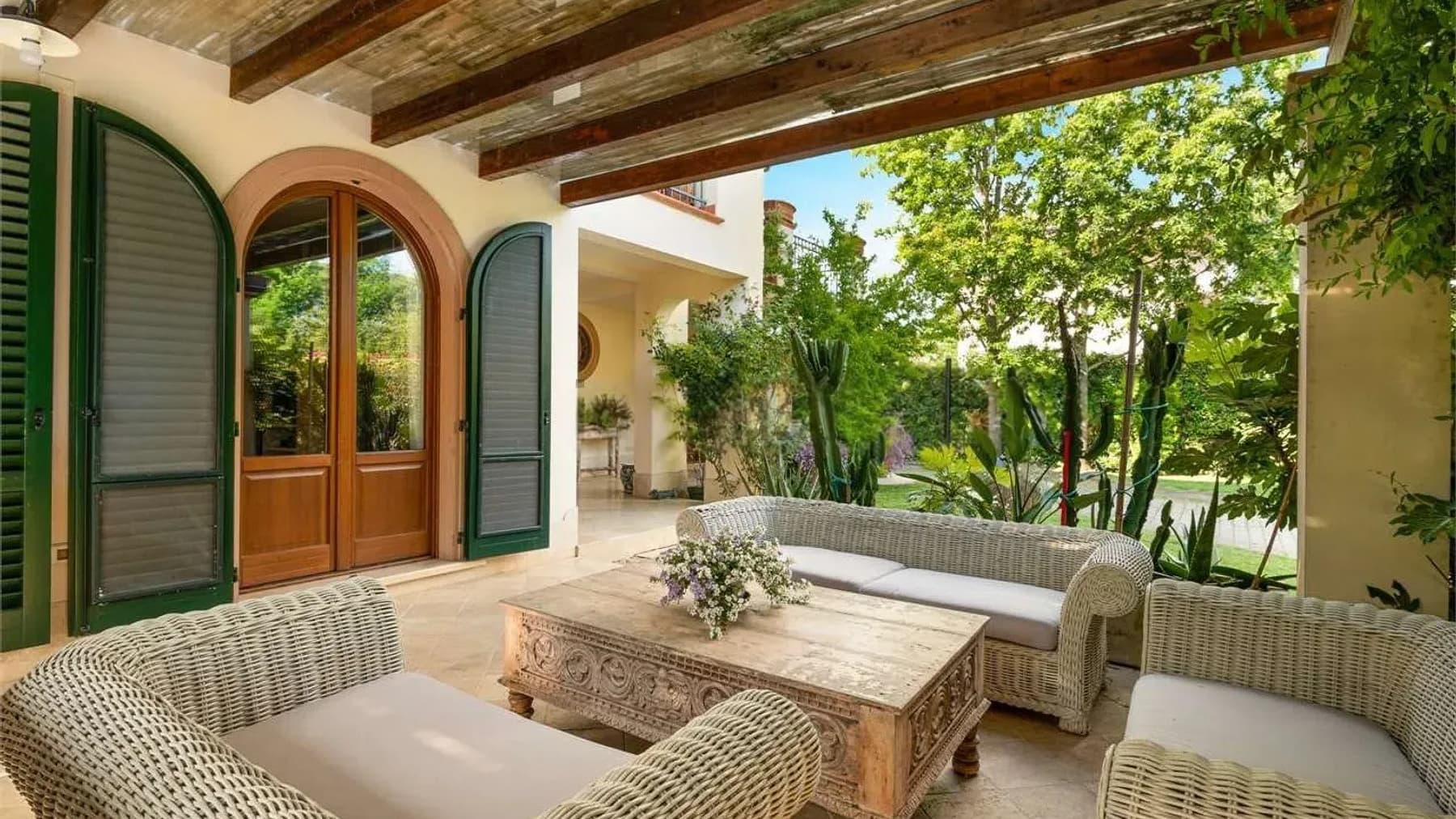 Prestigious Villa in Forte dei Marmi, Tuscany