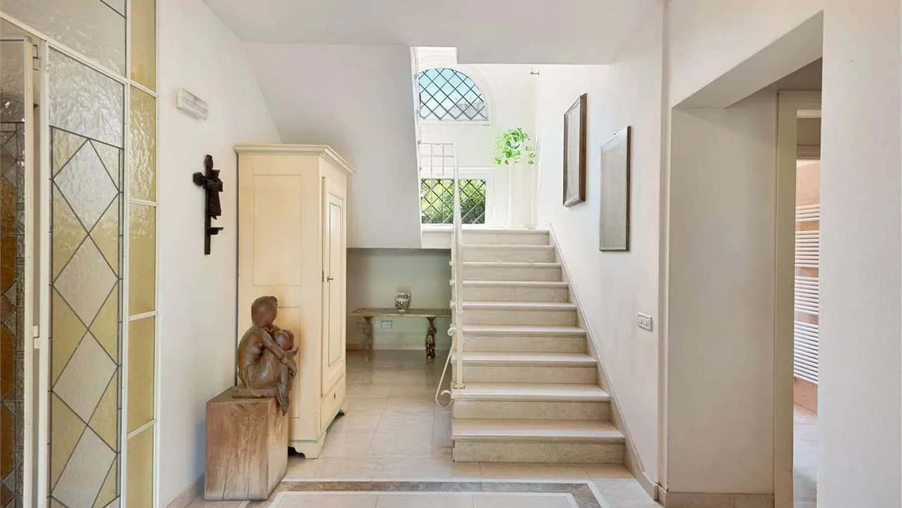 Prestigious Villa in Forte dei Marmi, Tuscany