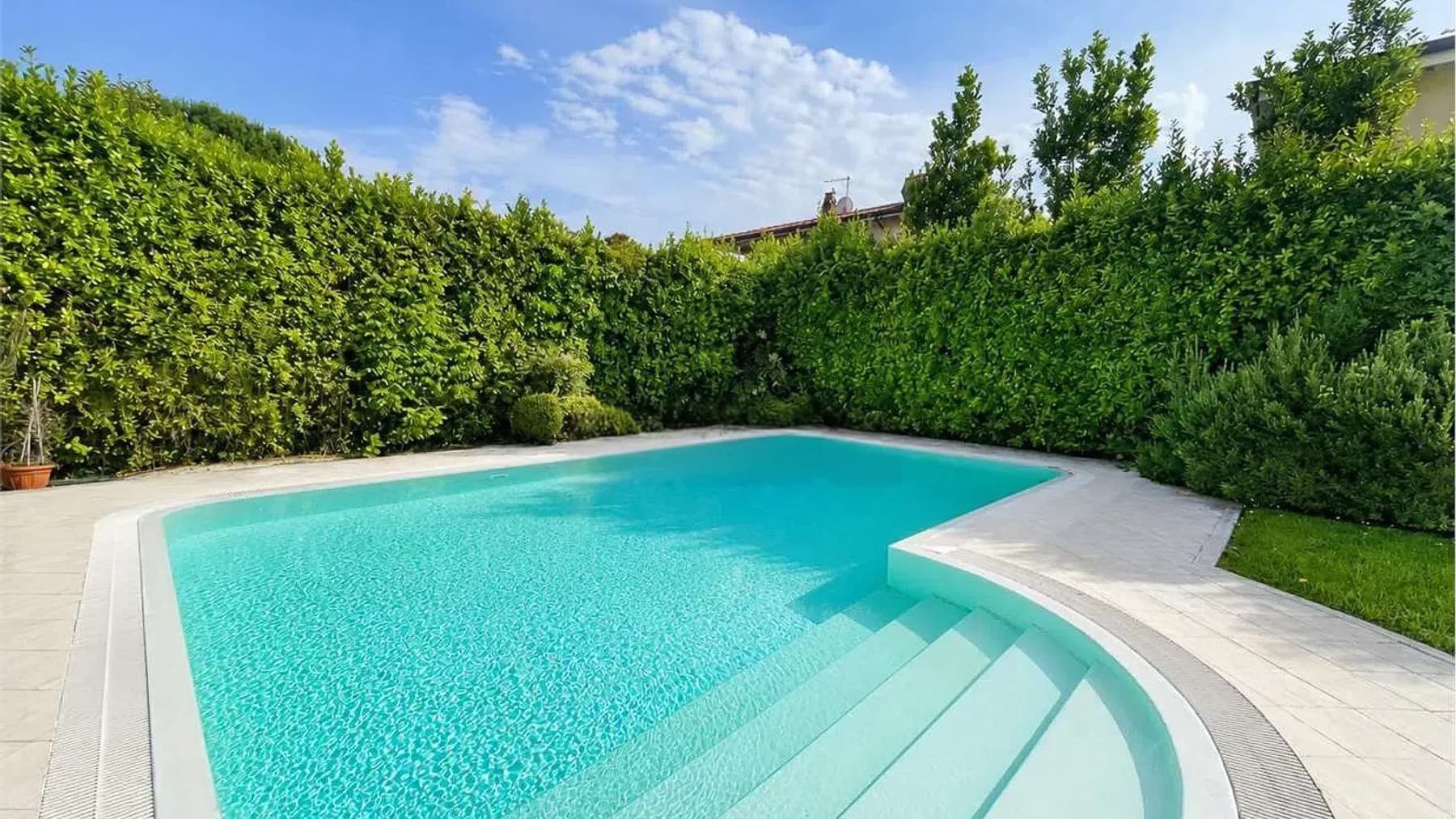 Villa esclusiva a Forte dei Marmi, Toscana, con piscina