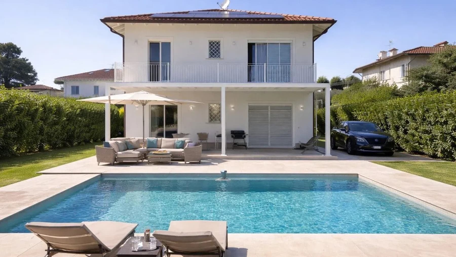 Villa elegante a Pietrasanta, Versilia con piscina
