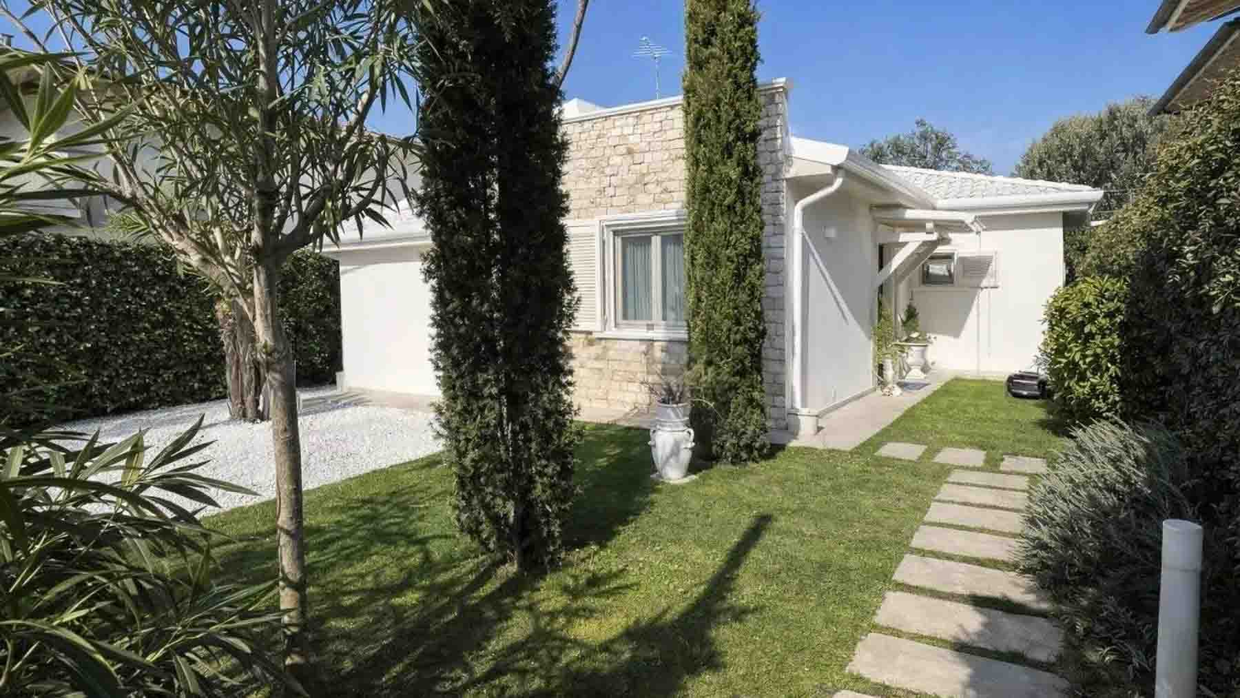 Villa elegante a Pietrasanta, Versilia
