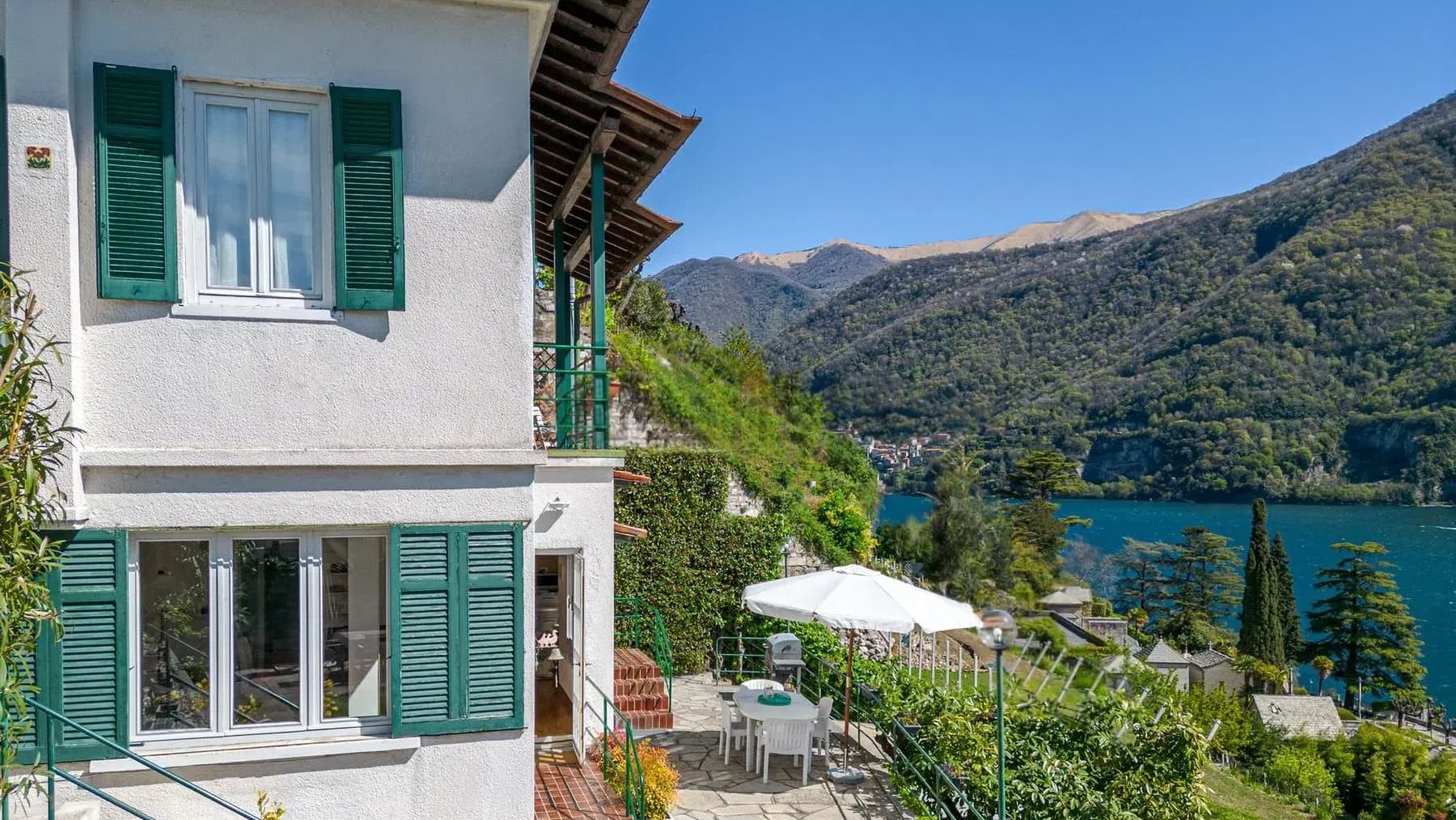 Villa a Laglio con Vista sul Lago di Como