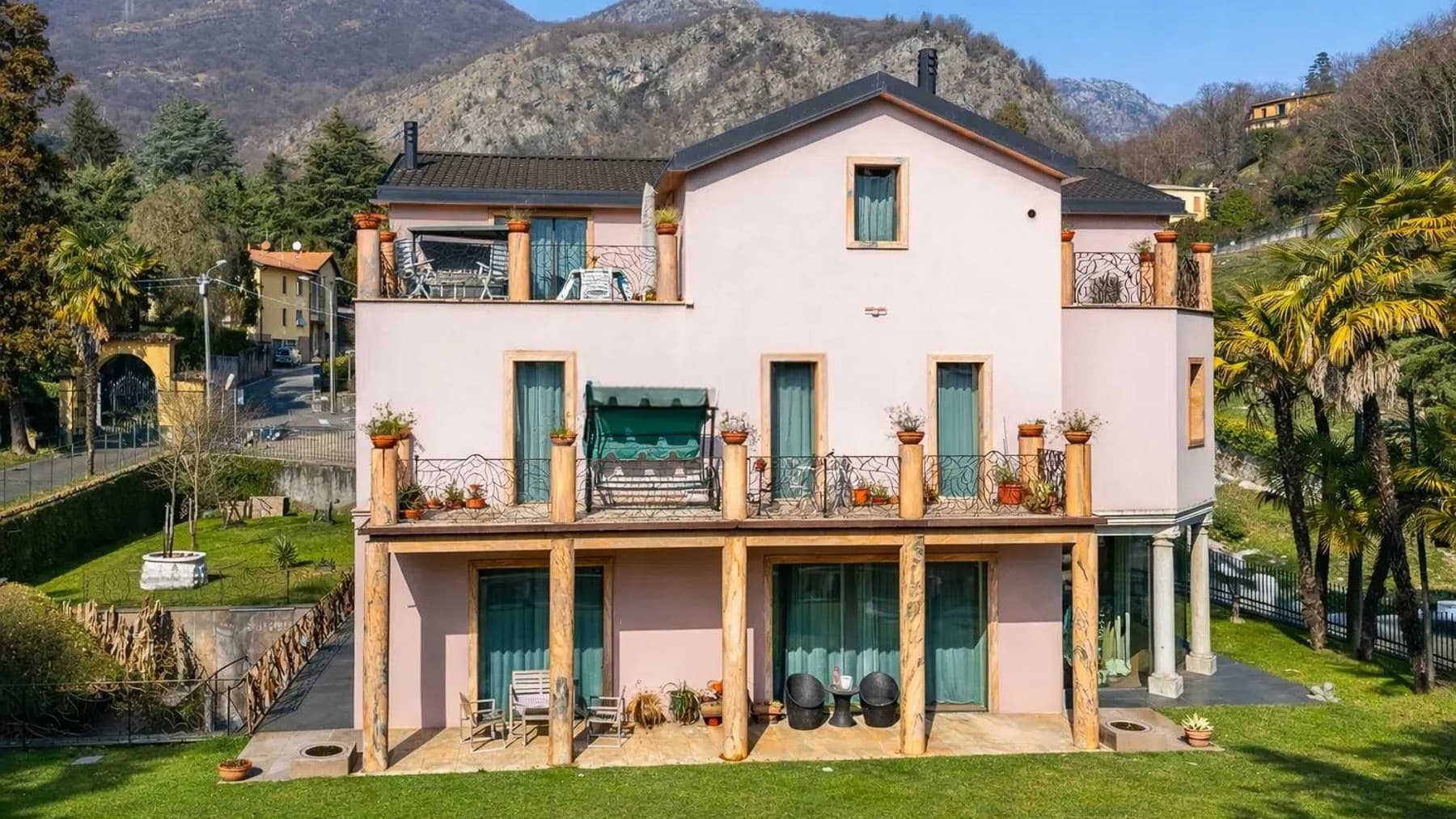 Villa storica sul Lago di Como a Tremezzo con SPA