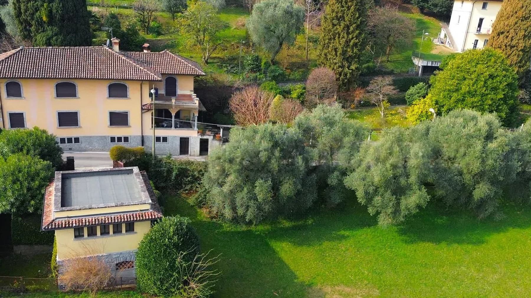 Villa storica a Griante, Lago di Como
