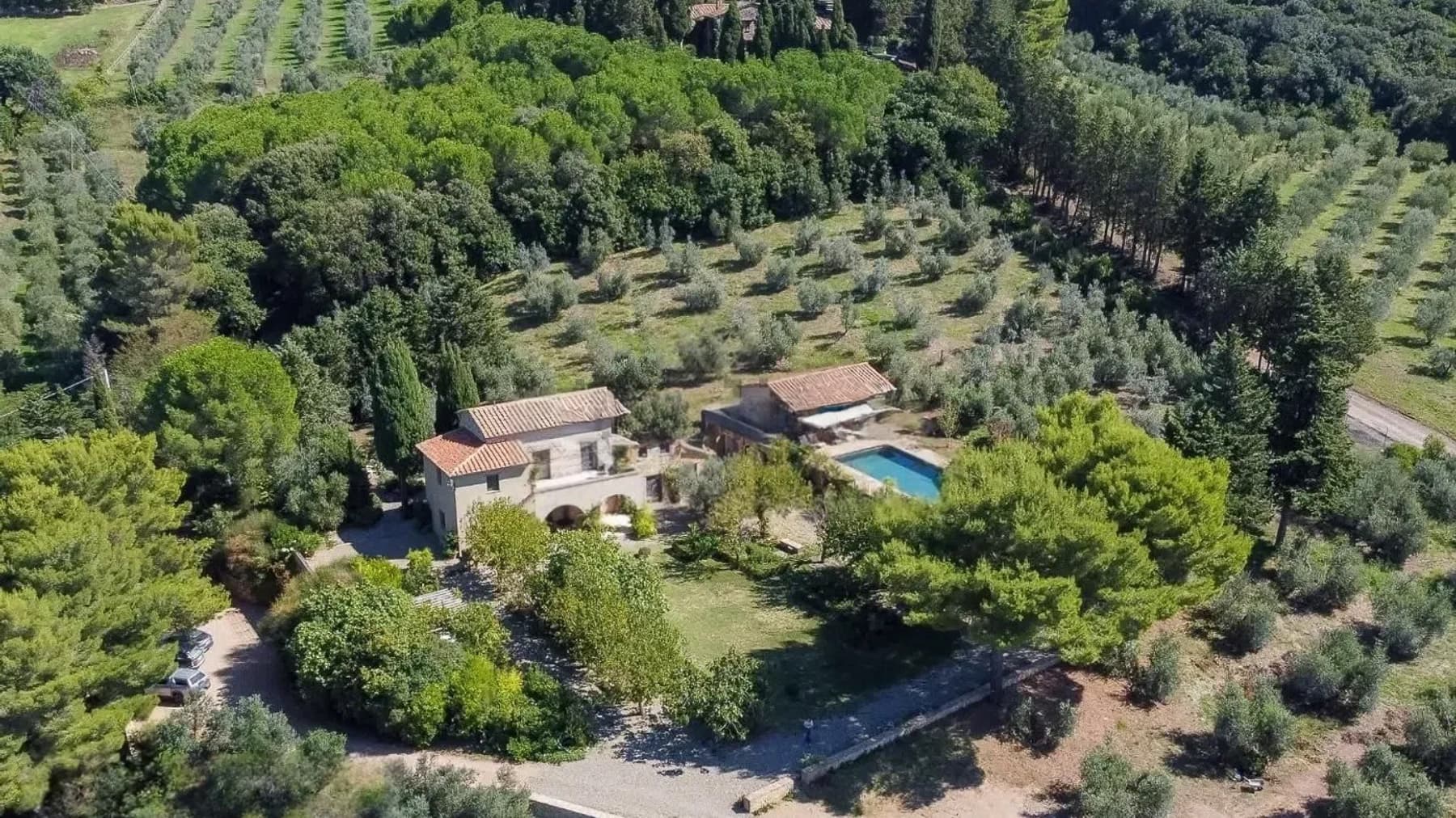 Villa panoramica a Casale Marittimo, Toscana