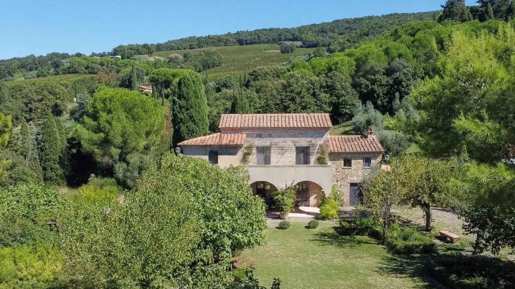 Villa panoramica a Casale Marittimo, Toscana