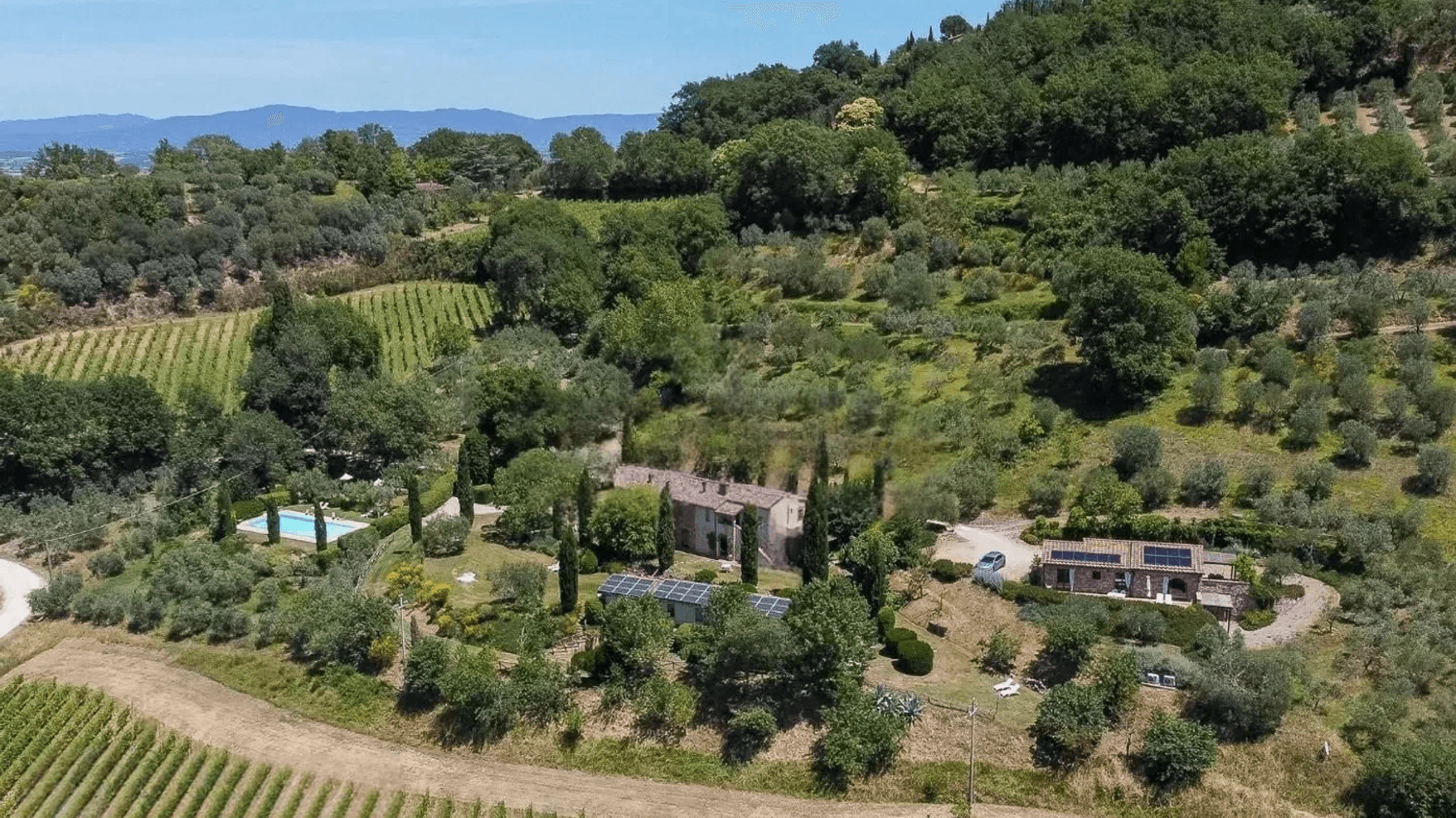 Casale esclusivo nella campagna toscana di Montepulciano