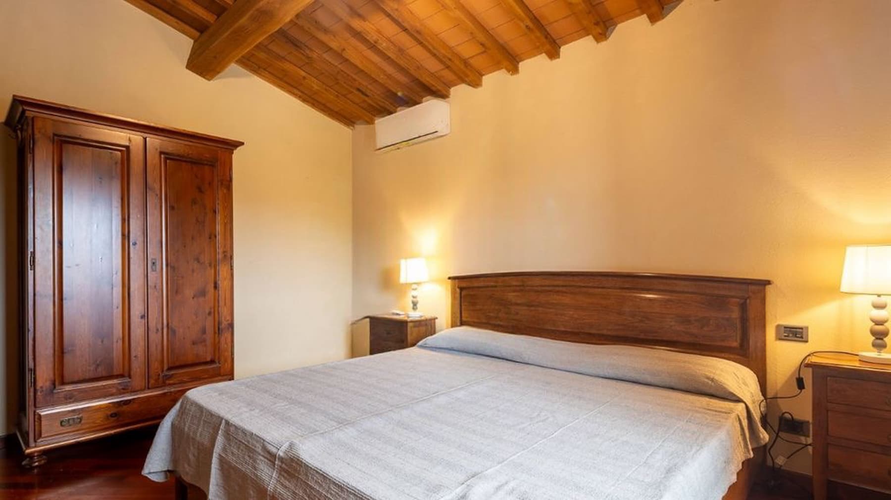 Villa esclusiva a Campello sul Clitunno, Umbria