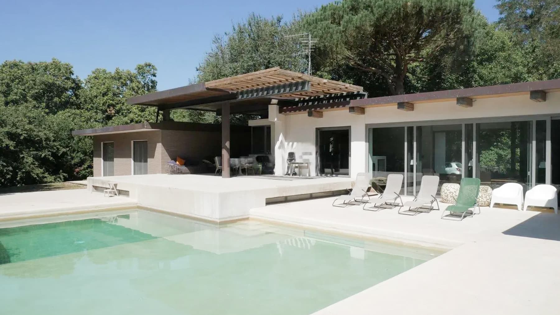 Villa con Piscina e Parco a Soriano nel Cimino