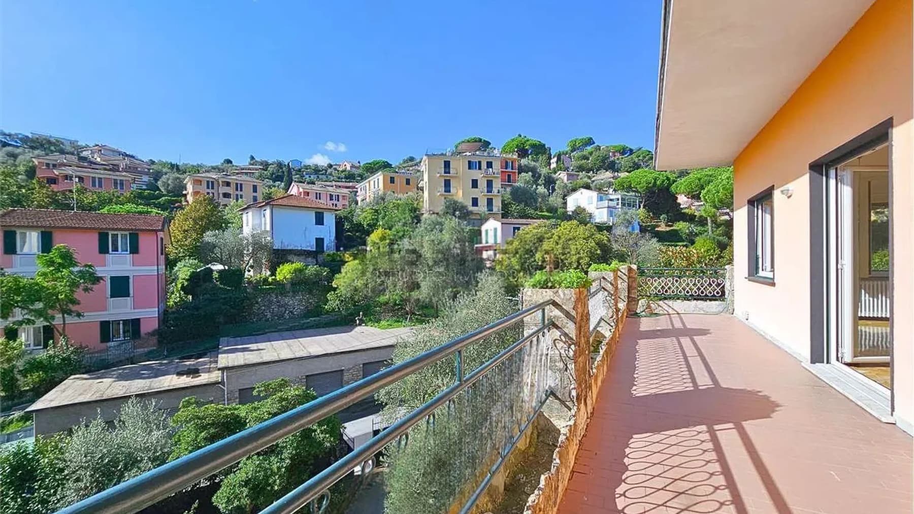 Villa a Rapallo, vicino al mare di San Michele di Pagana