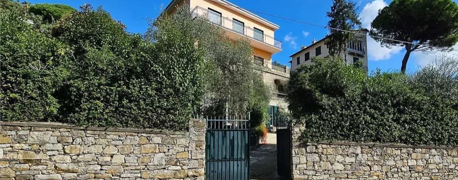 Villa a Rapallo, vicino al mare di San Michele di Pagana