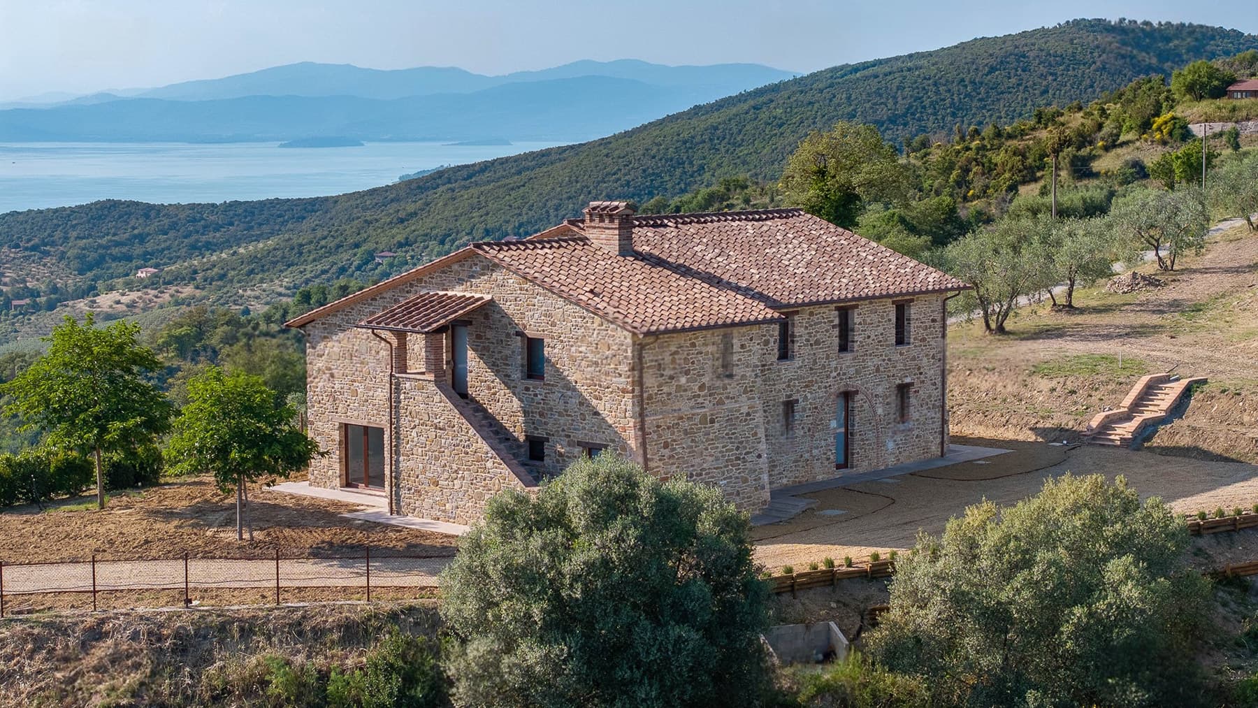 Casale panoramico sul Lago Trasimeno, Panicale, Umbria