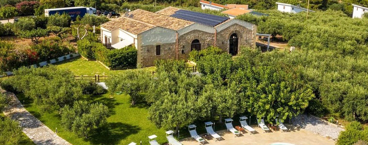 Casale con Piscina a Castellammare del Golfo, Sicilia