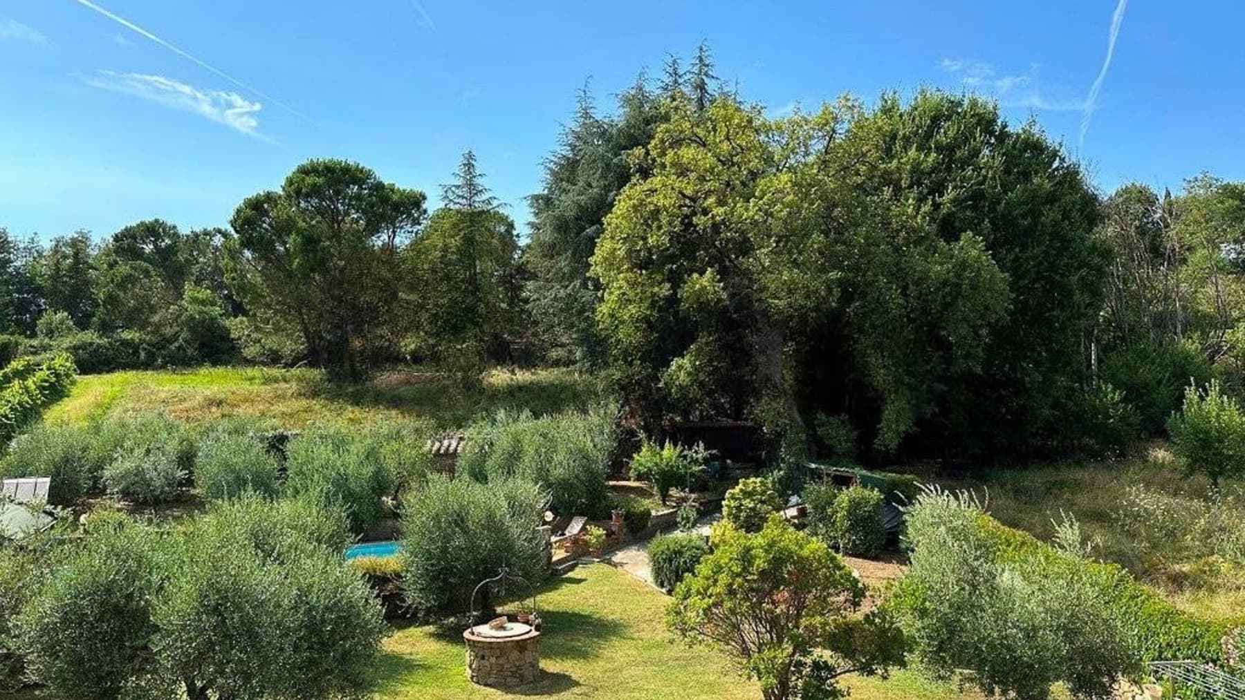 Villa in Stile Toscano a Montevarchi con Piscina