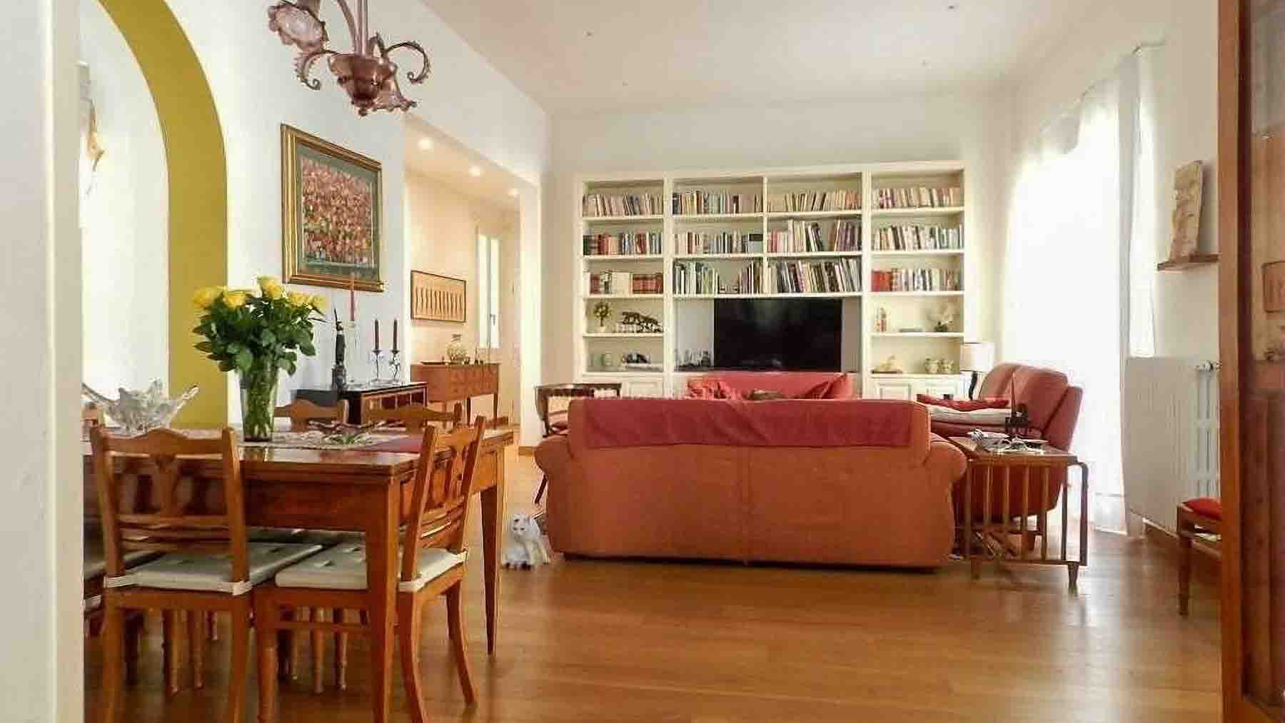 Charming Apartment in Florence, Tuscany