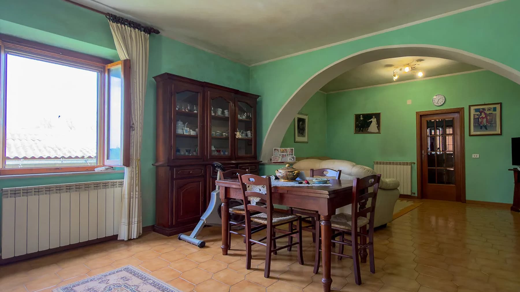 Spacious Estate-Complex in Cinigiano, Tuscany