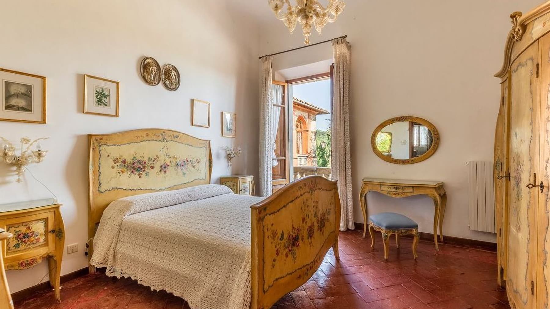 Tenuta-Complesso in Chianti, Tuscany