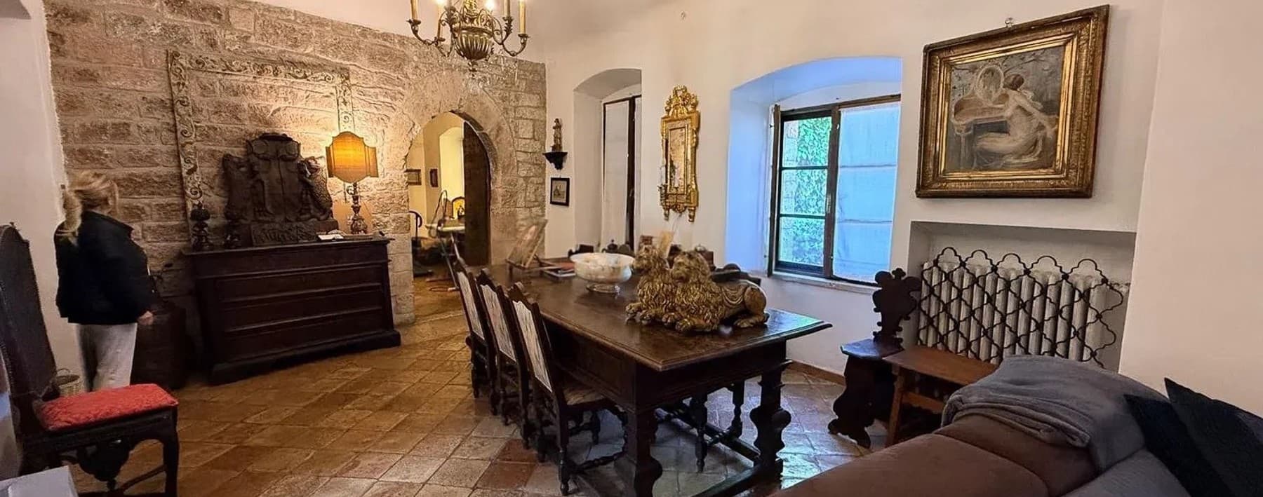 Charming Villa in Assisi's Umbrian Countryside