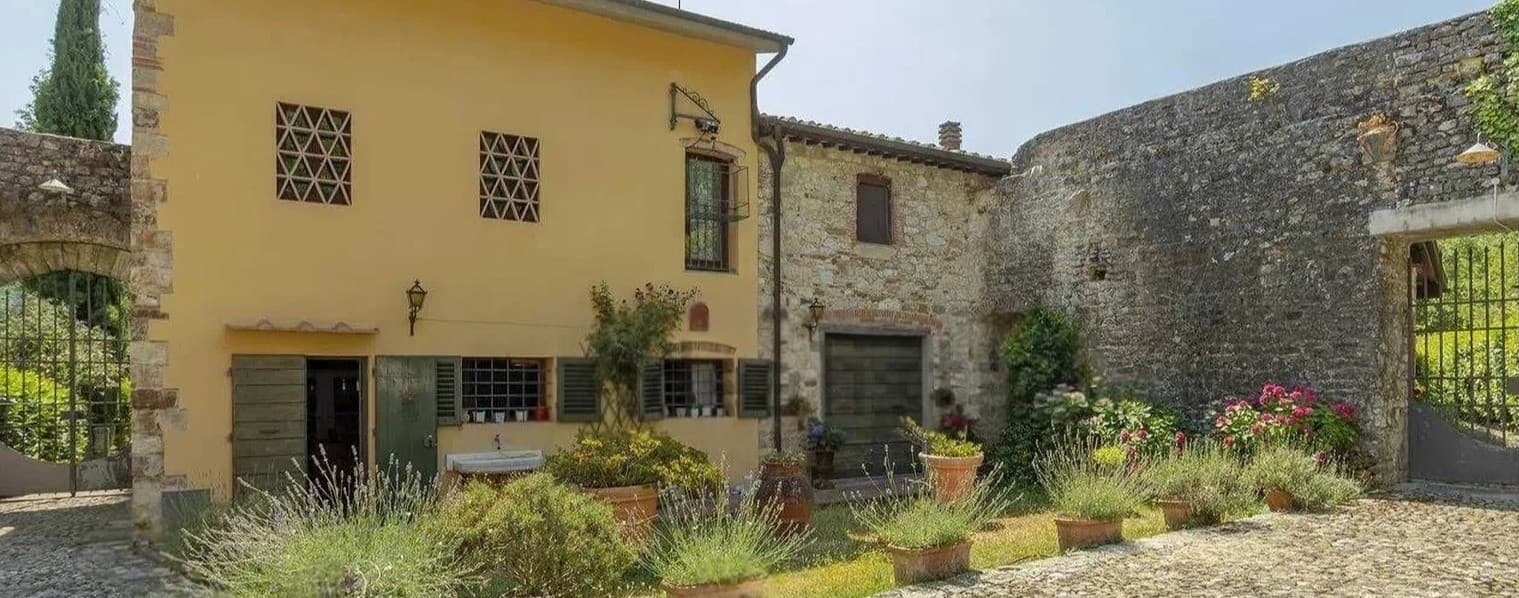 Casale storico con giardino a Fiesole, Toscana