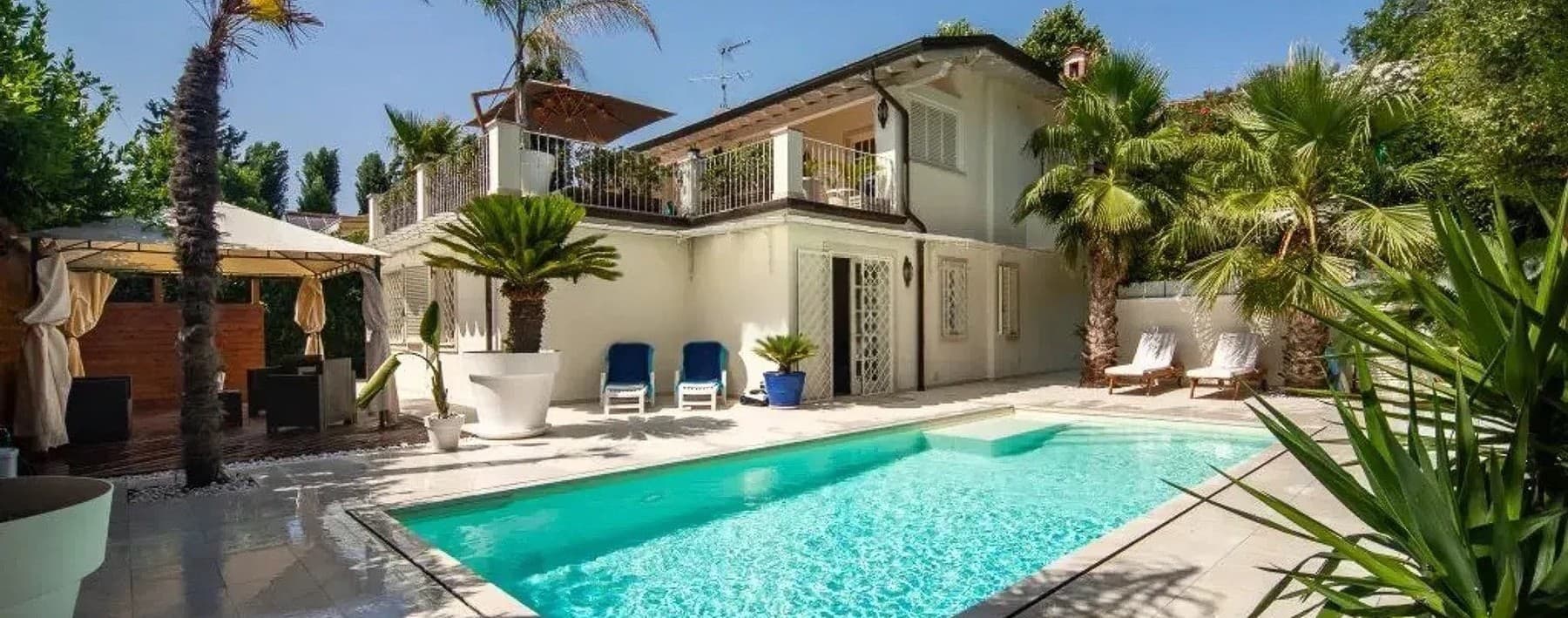 Villa esclusiva a Pietrasanta, cuore della Versilia