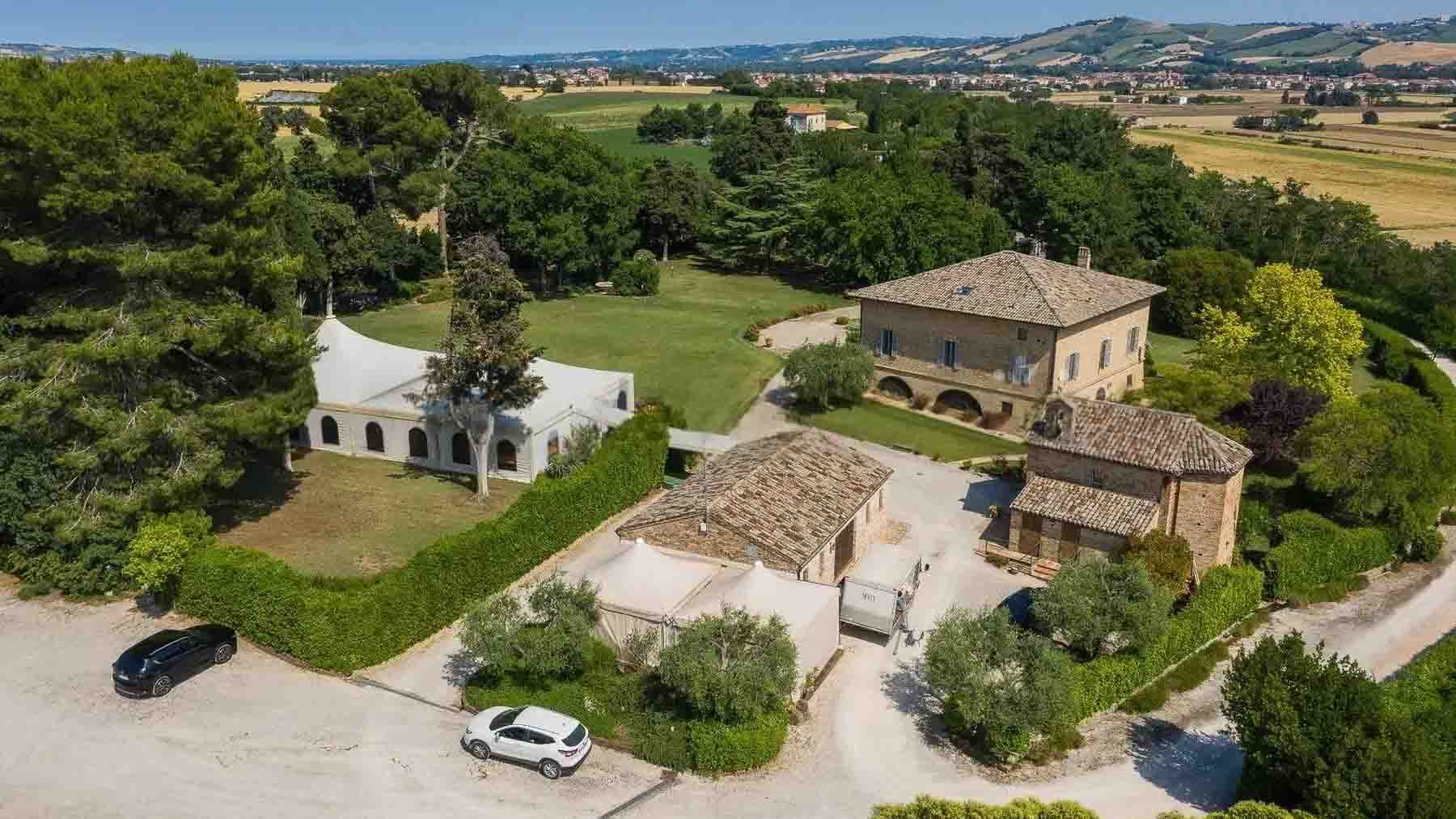 Charming Villa in Morrovalle, Marche Region