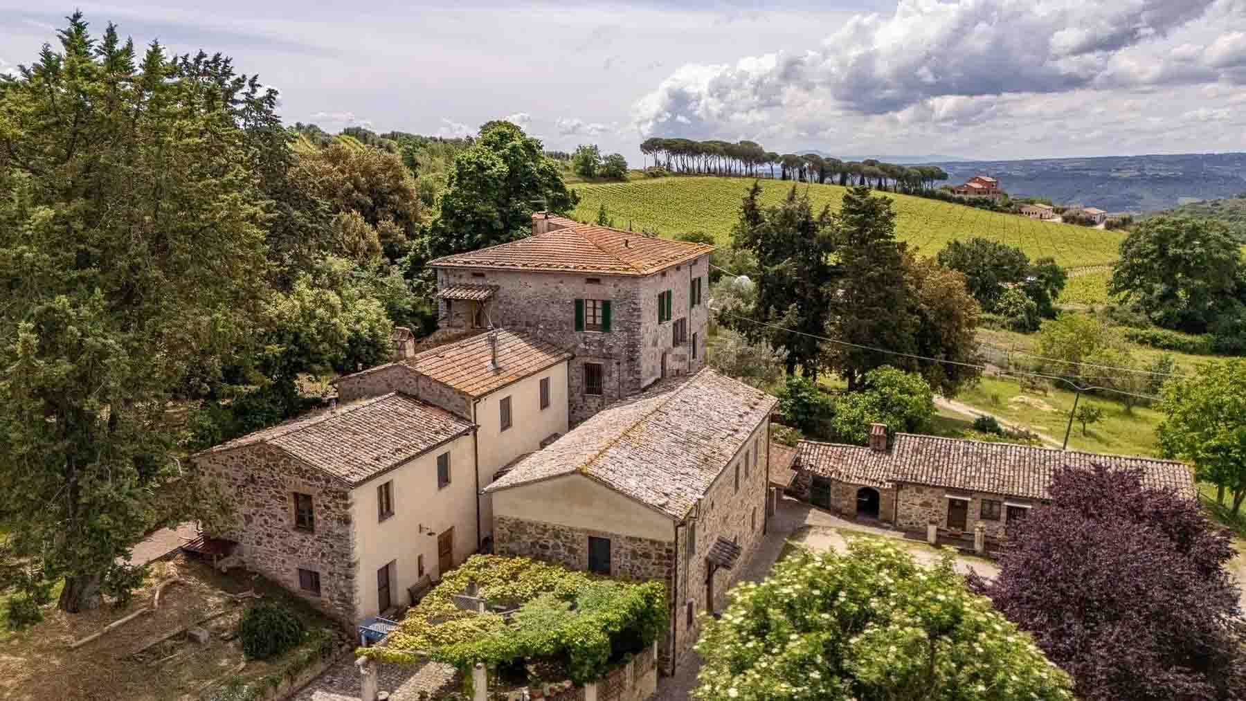 Tenuta-Complesso autentico in collina a Orvieto, Umbria
