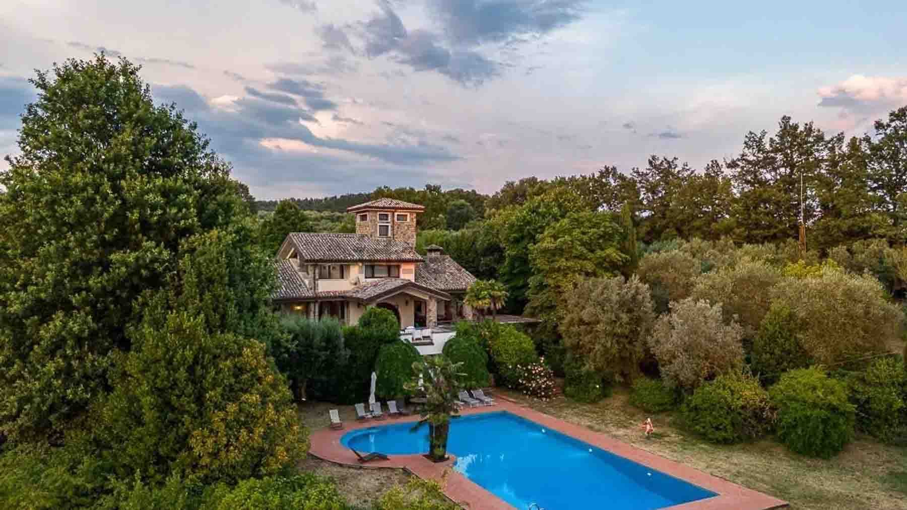Charming Villa in Ficulle, Heart of Umbria